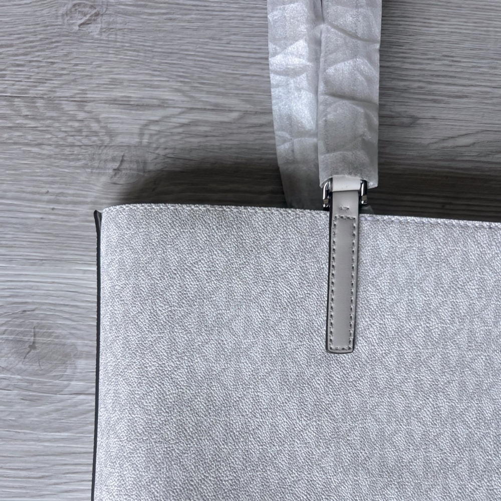 MICHAEL KORS kelli large two-tone logo tote bag NWT - Picture 11 of 16